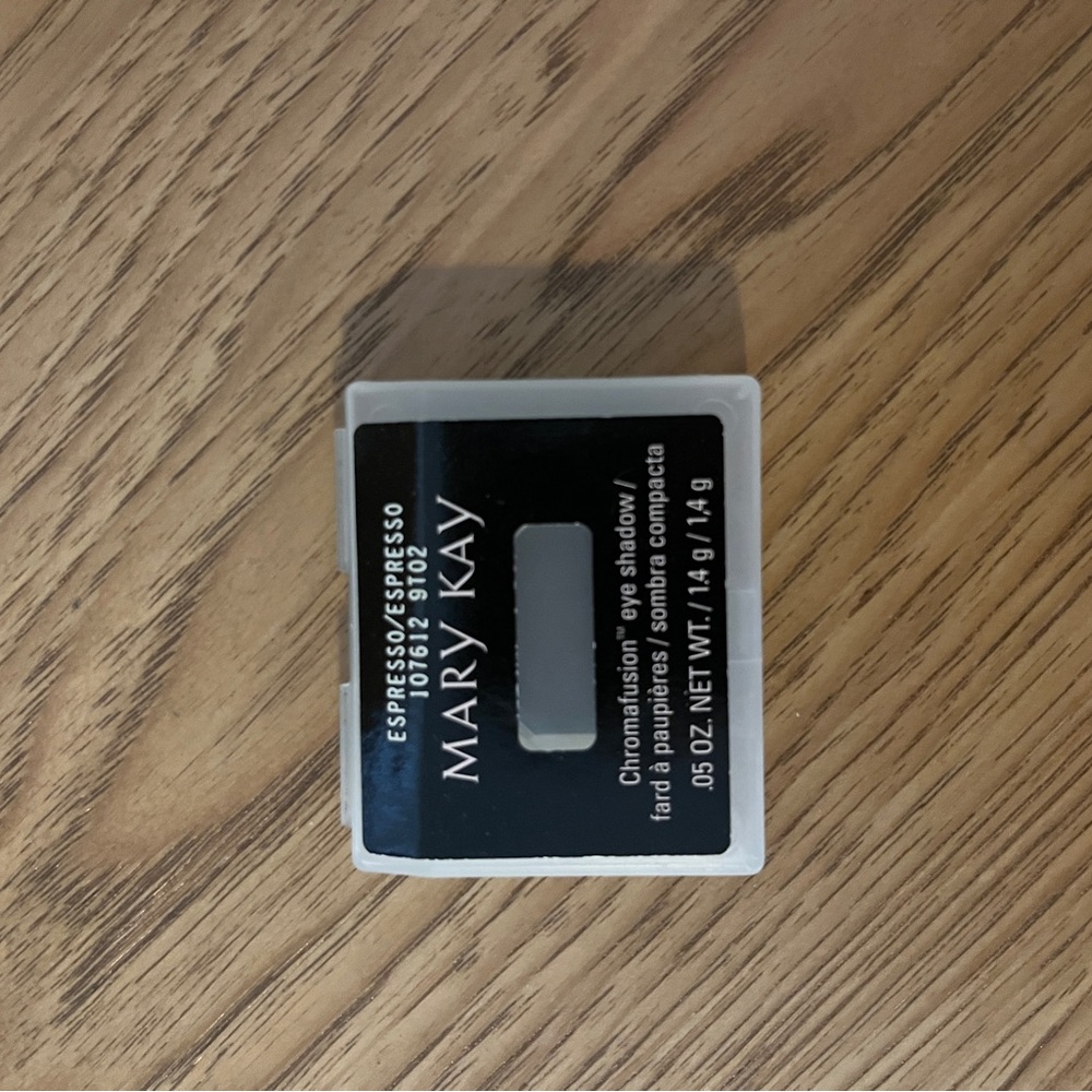 Mary Kay Espresso Eye Shadow